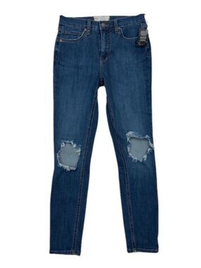 FREE PEOPLE NWT Distressed
Busted Knee Stretchy Blue Denim
Skinny Jeans Size 28